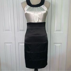 Y2K B Darlin Sz7-8 (juniors) black&white high neck fitted lined midi dress